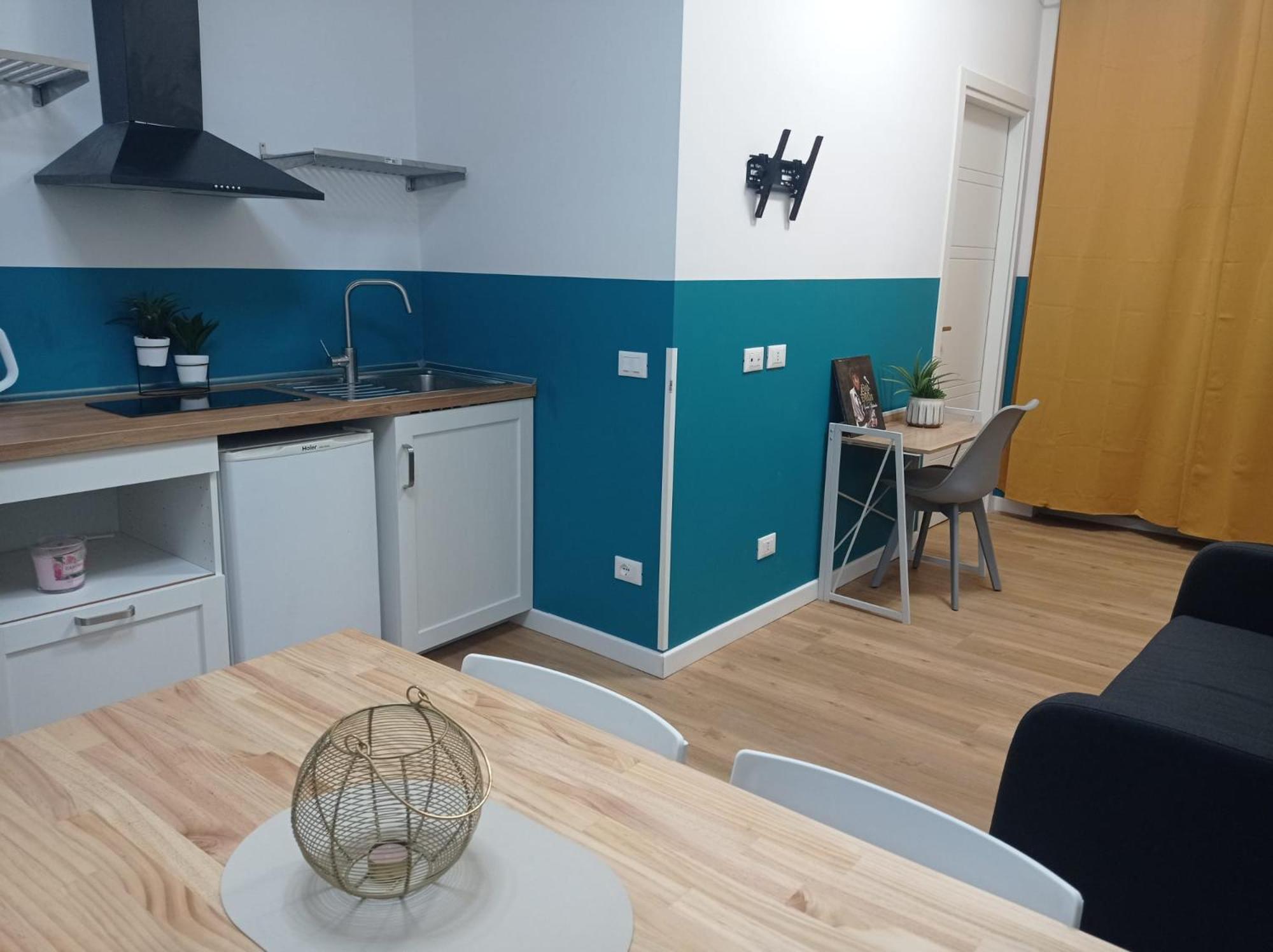 Unmei Home Рим Екстериор снимка